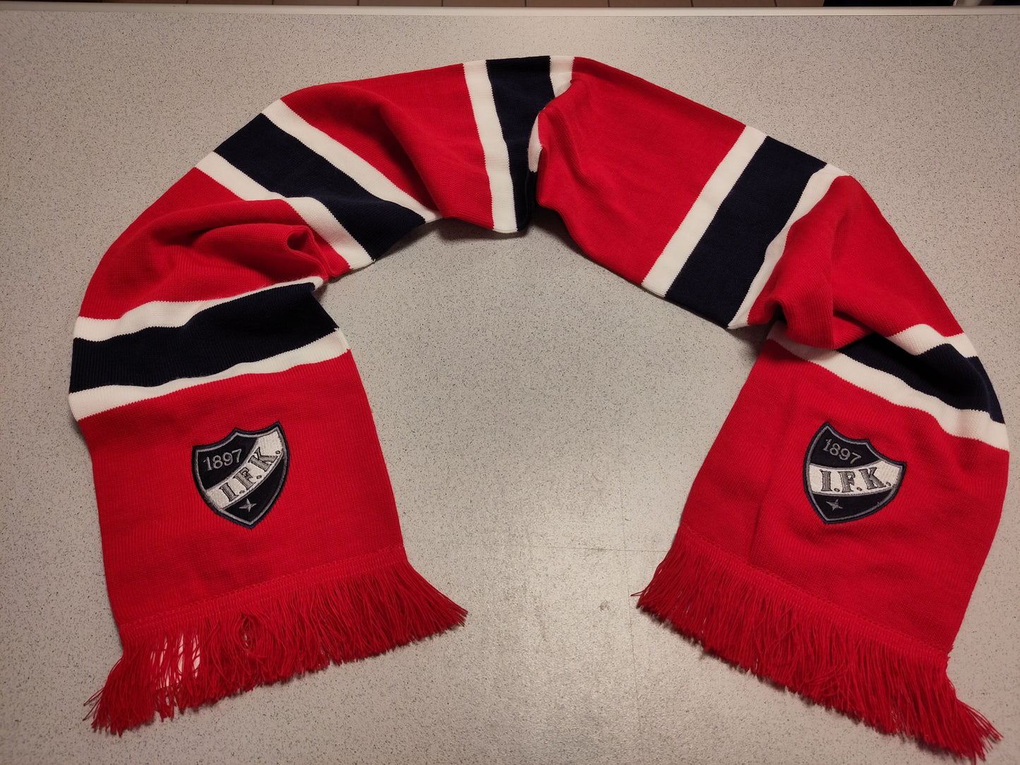 Helsinki IFK hockey scarf