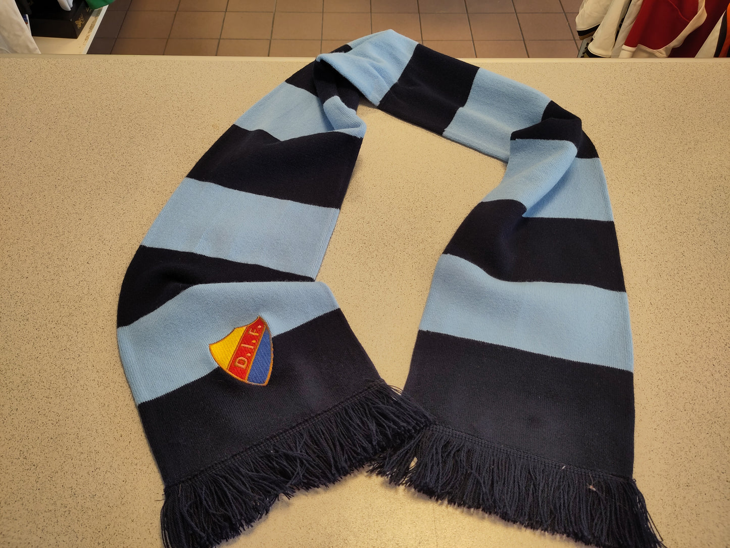 Djurgården skjerf v1