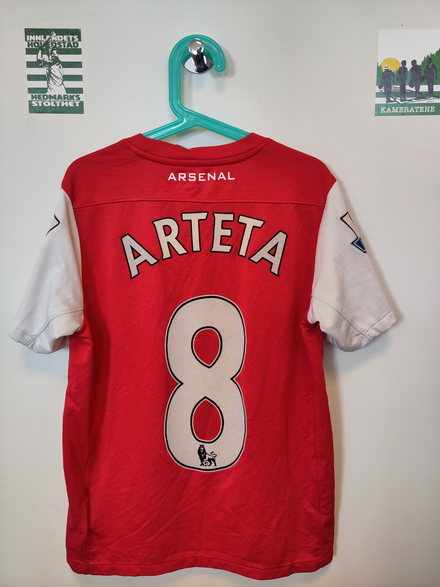 Arsenal shirt 2011-12 home Arteta kids
