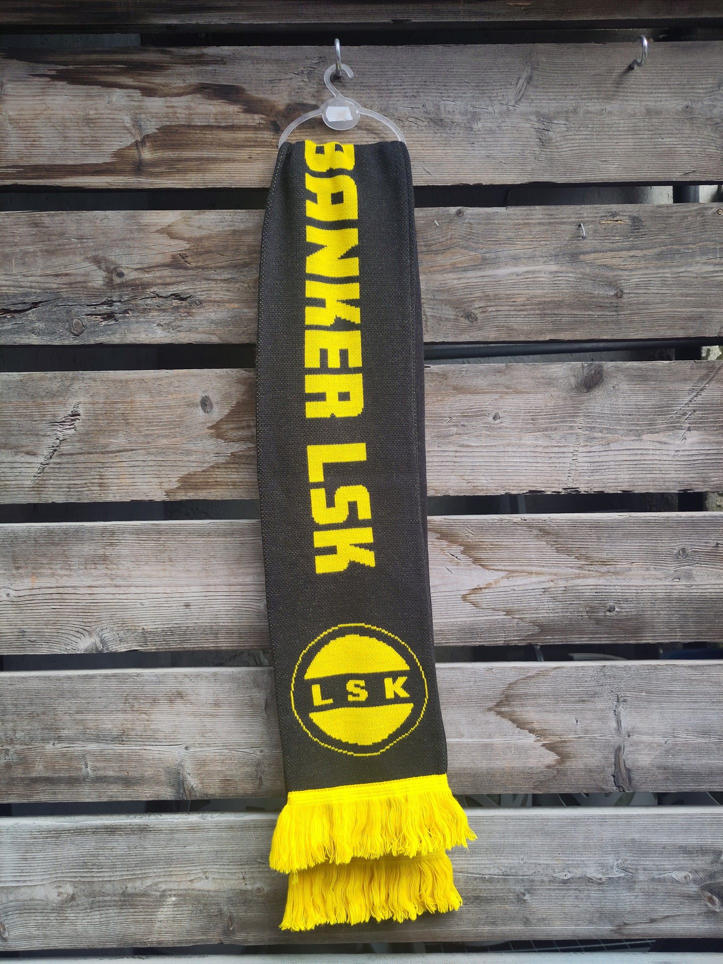 Lillestrøm skjerf v4 Mitt hjerte banker LSK