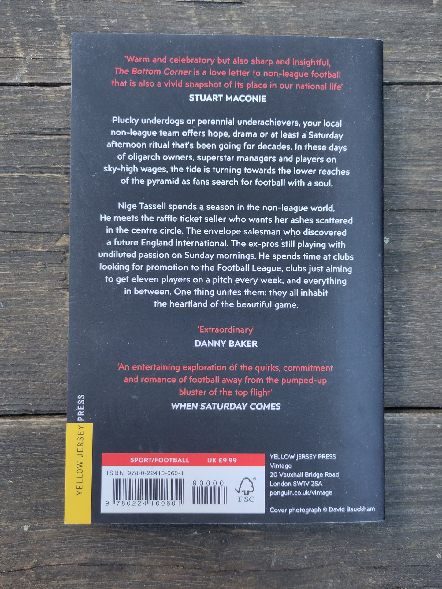 BOOK: The Bottom Corner - Hope, Glory and Non-League Football (Nige Tassell)