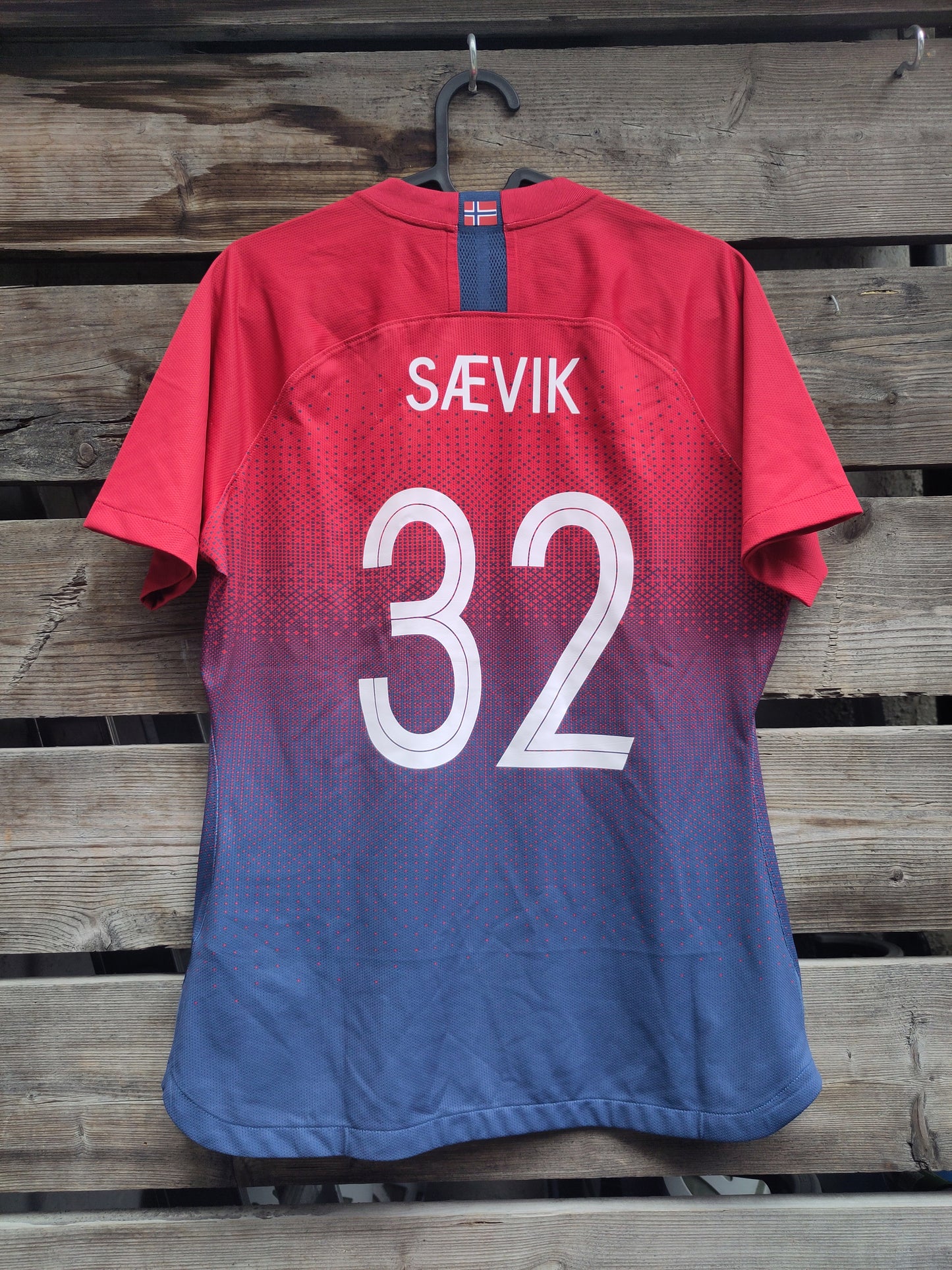 Norway kit 2019 home Karina Sævik women