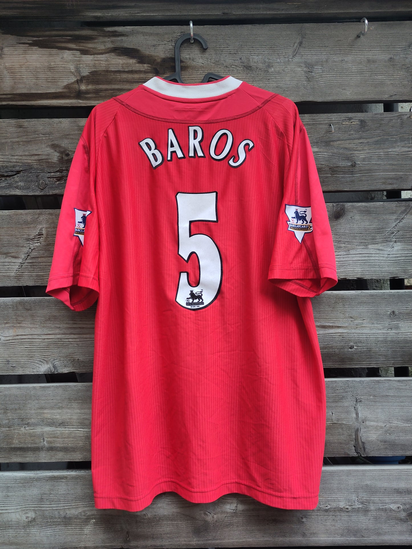 Liverpool shirt 2002-04 home Baros