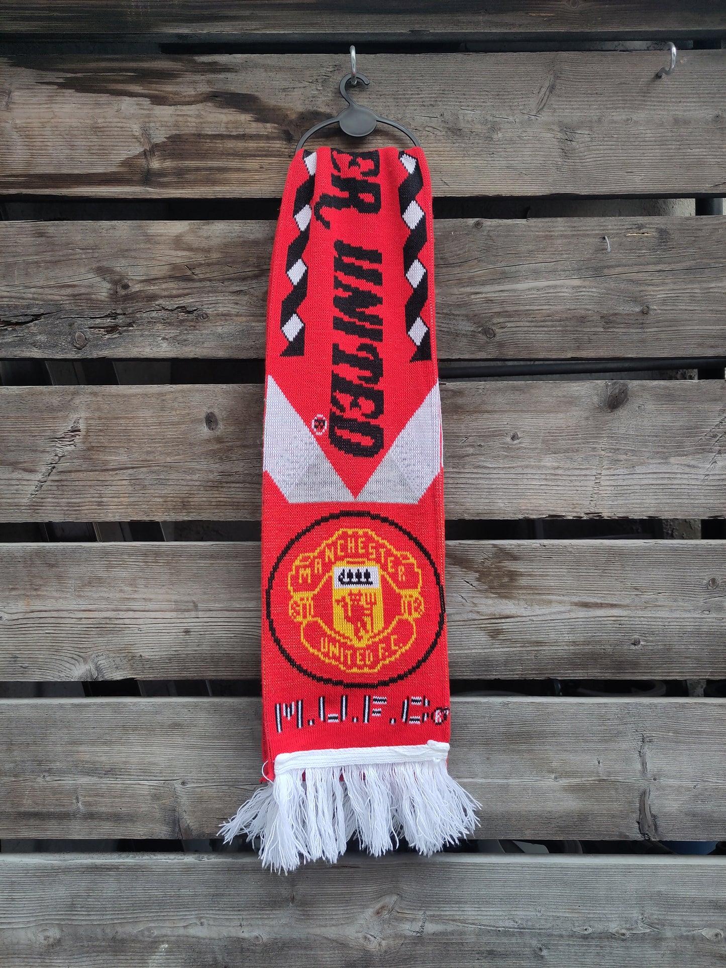 Manchester United scarf v17 (Ottestad IL)