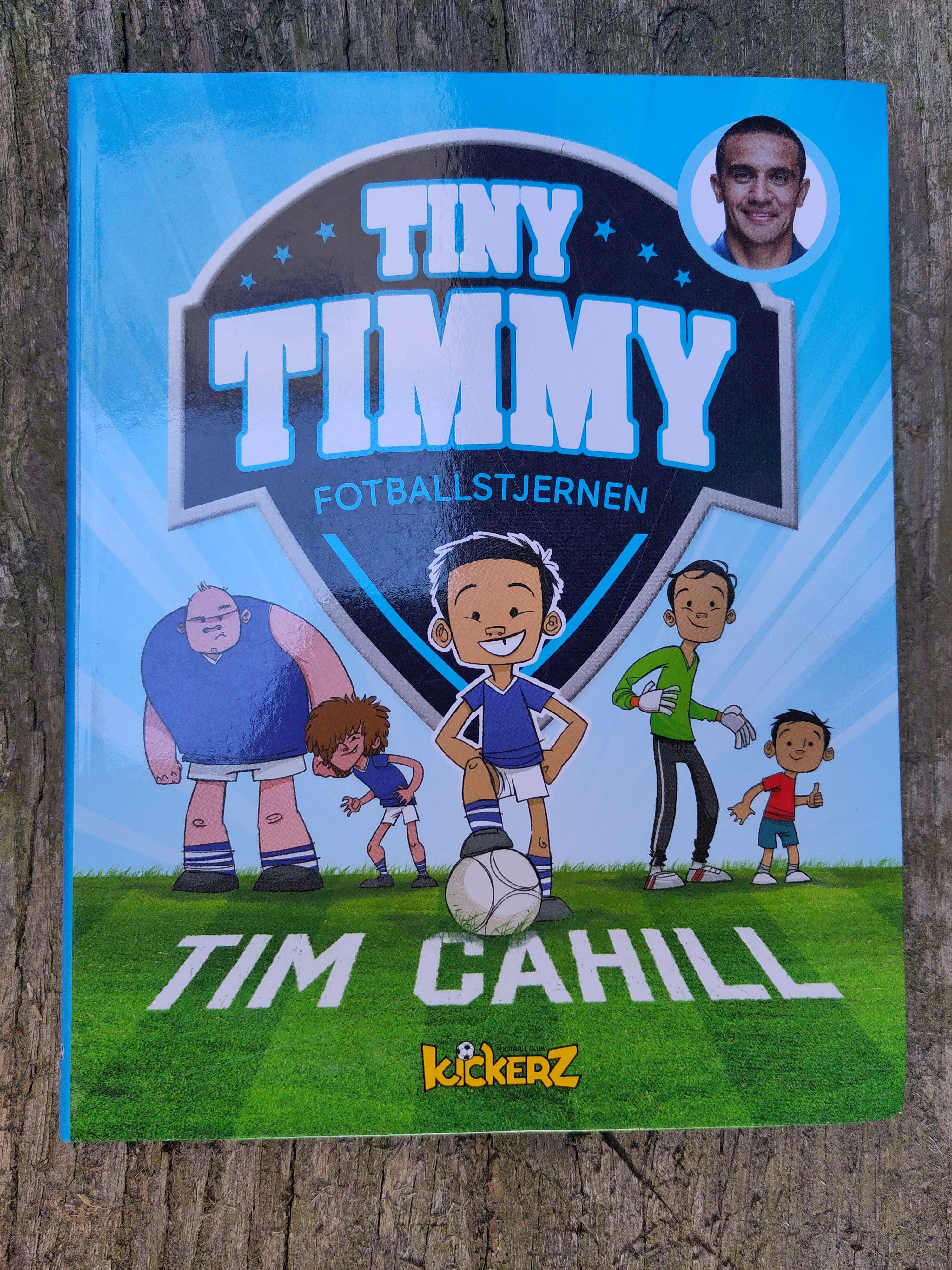 BOK Tiny Timmy Fotballstjernen Tim Cahill Forza Hamar bok-tiny-timmy-fotballstjernen-tim-cahill-forza-hamar