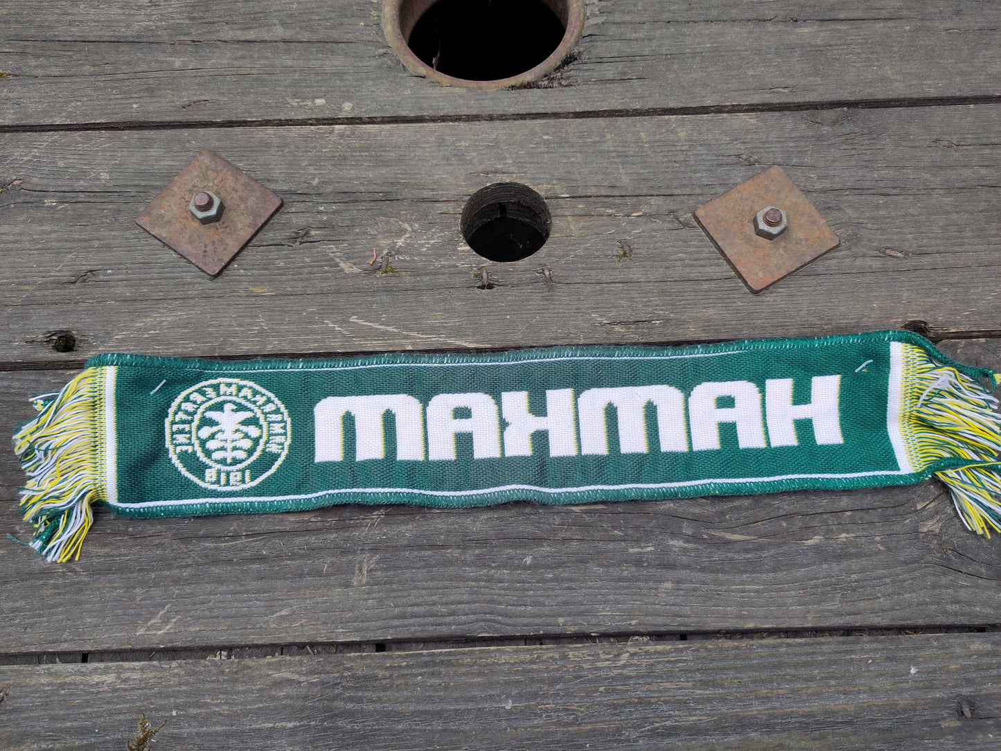 HamKam skjerf bil/vindu