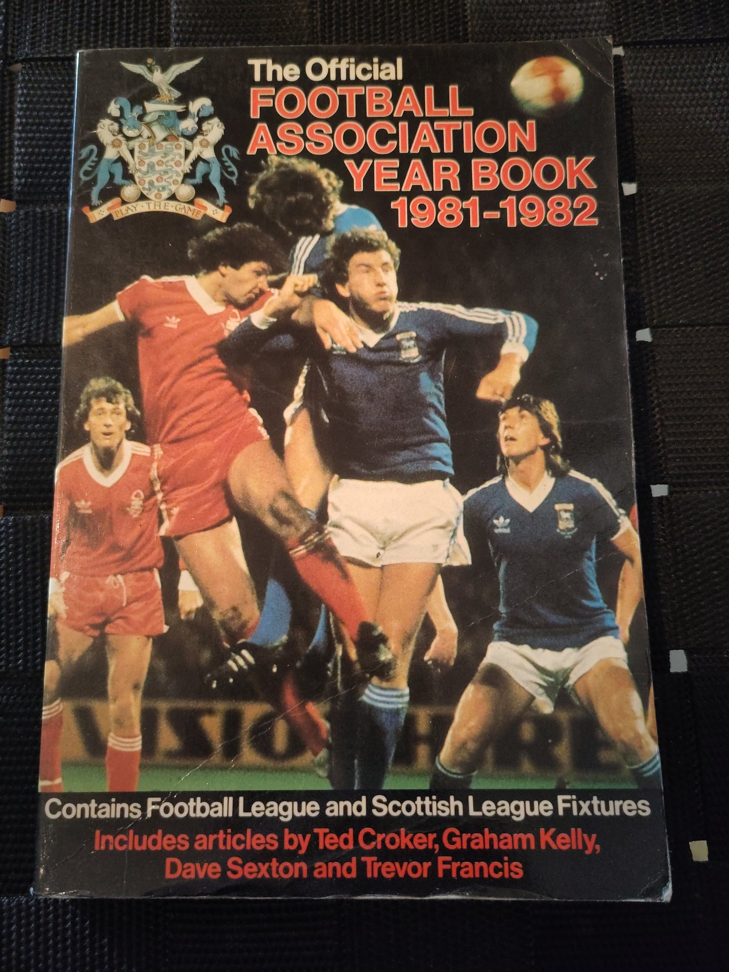 BOK: The Official Football Association Yearbook 1981-82
