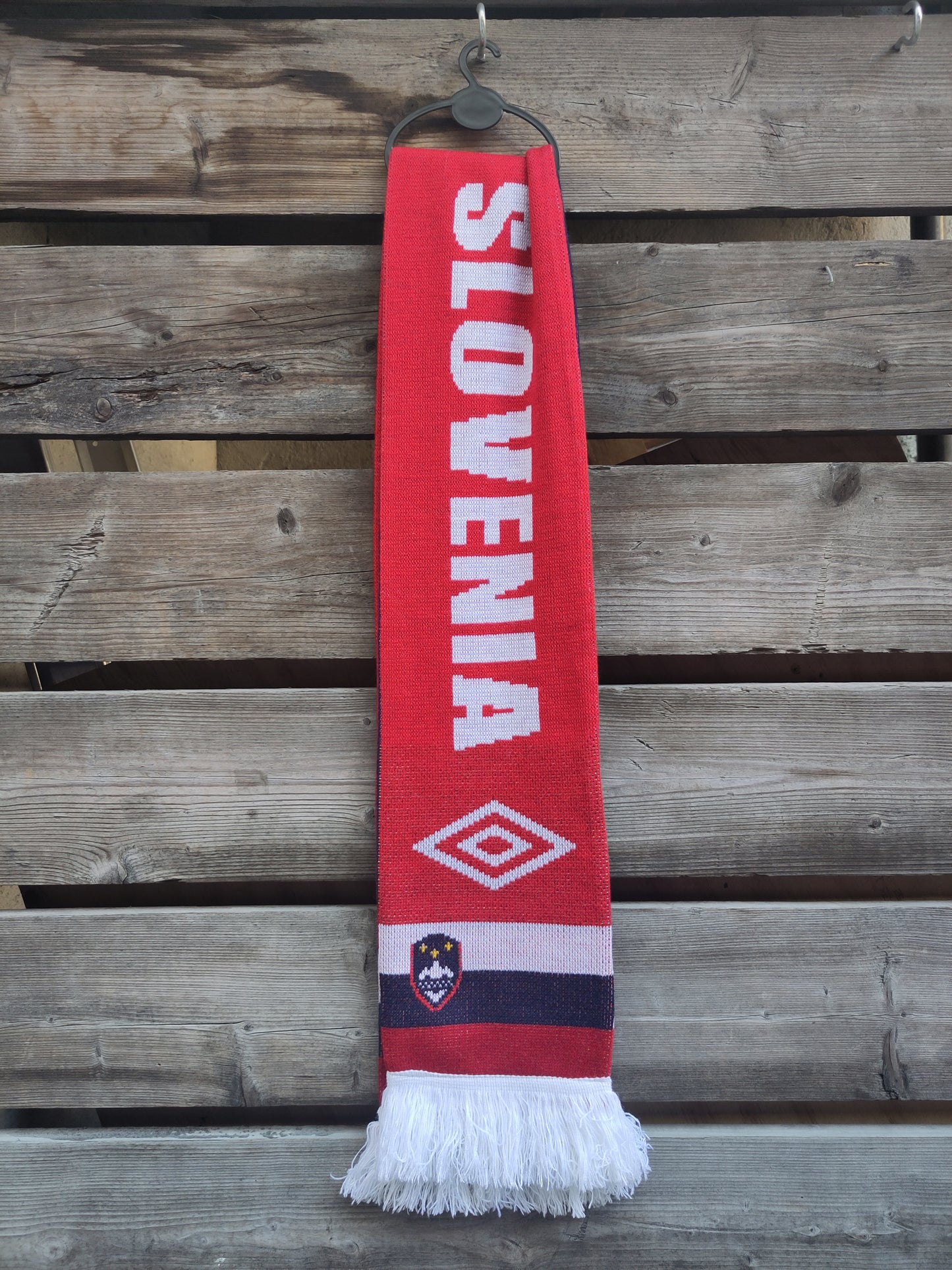 Norge skjerf half&half Slovenia