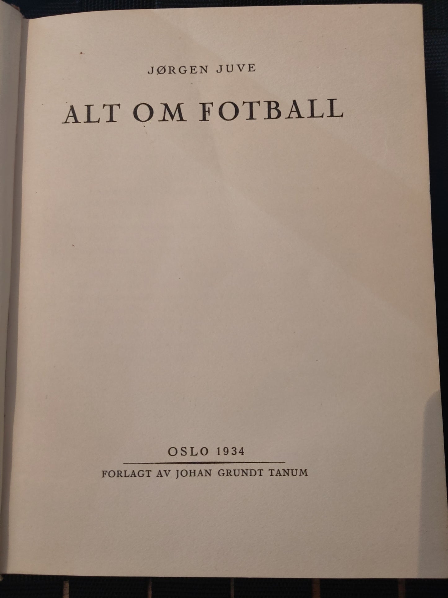 BOK: Alt om fotball (Jørgen Juve)