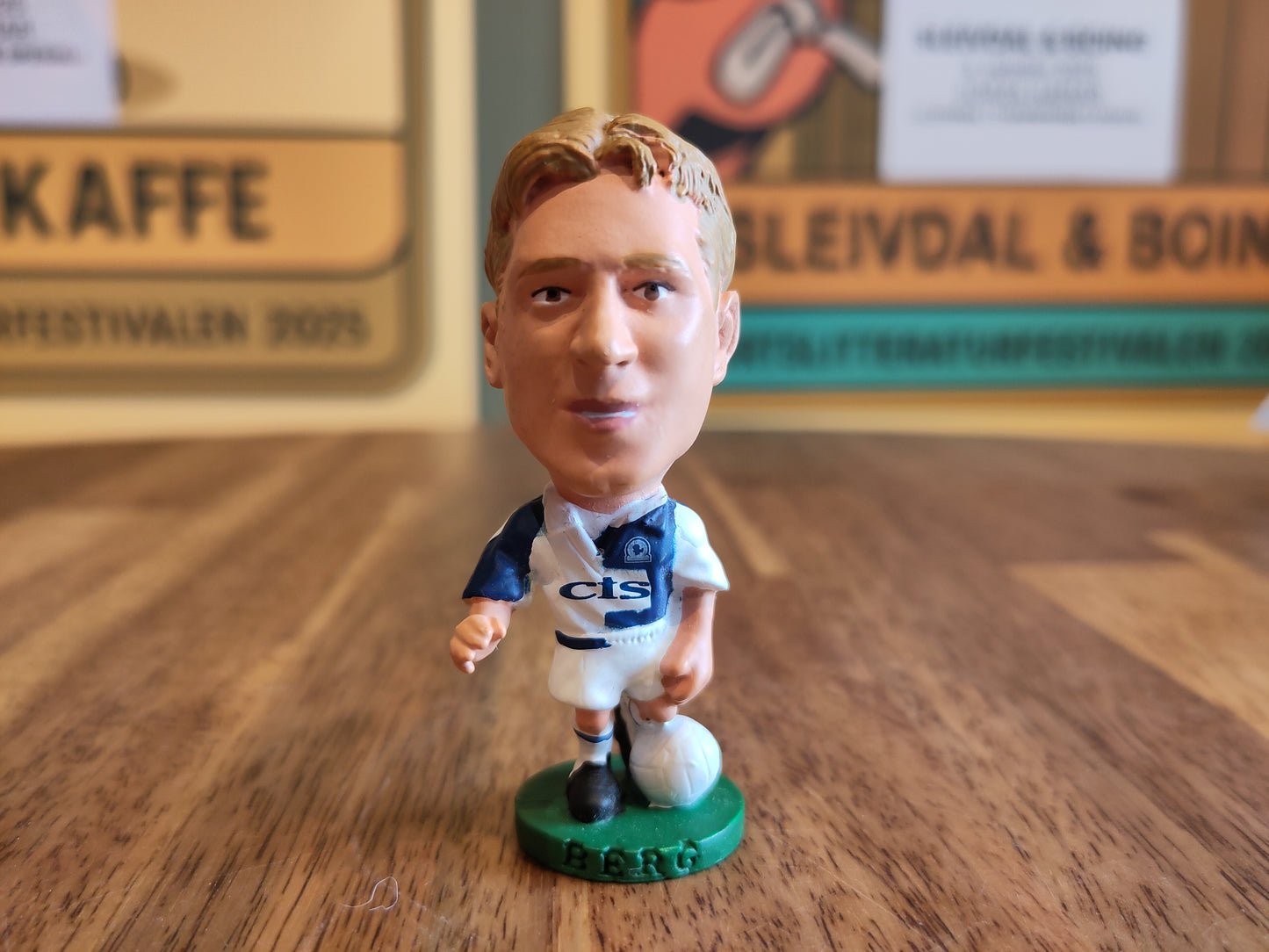 Football figure Corinthian Norway Øyvind Leonhardsen