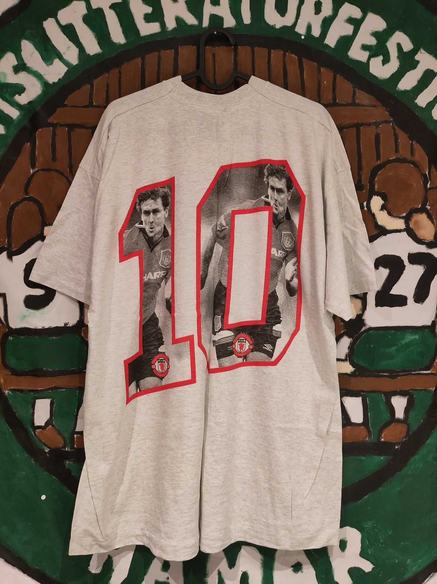 Manchester United t-skjorte 1992 Hughes*