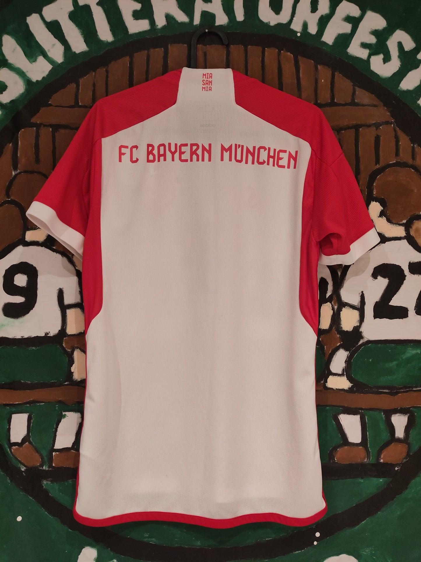 Bayern München drakt 2023-24 hjemme