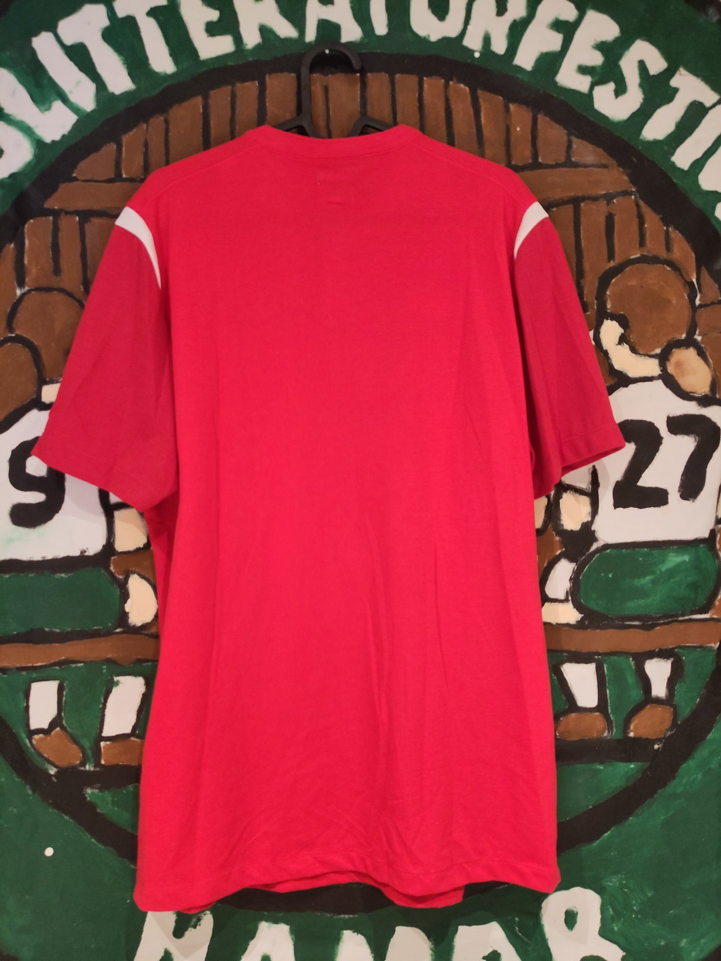 Lille drakt 2010-11 hjemme (BNWT)