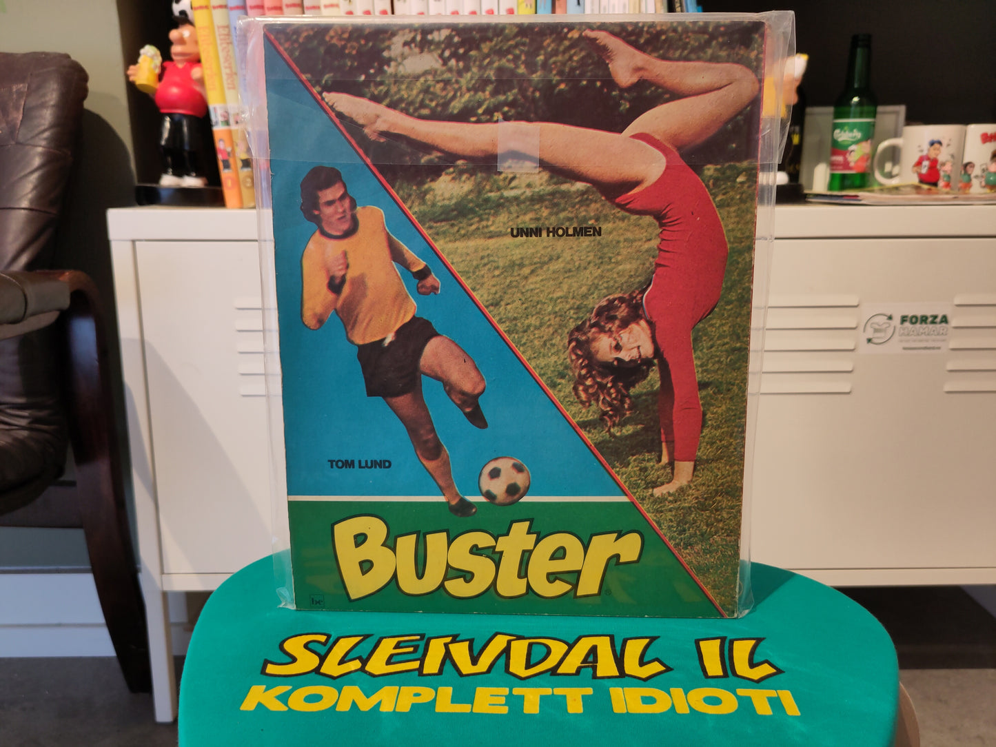 Buster: Spesial spesial album (1975)
