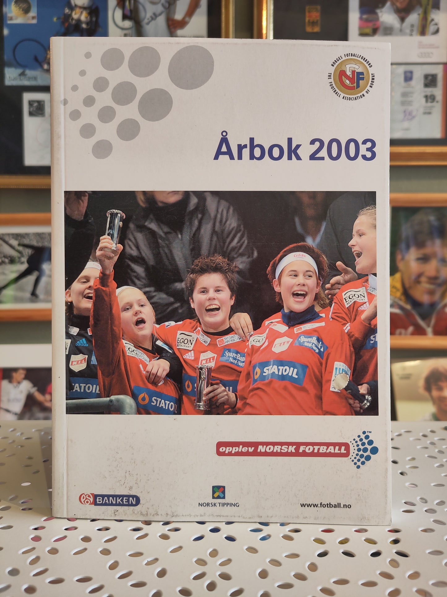 BOK: Årbok 2003 (Norges Fotballforbund)