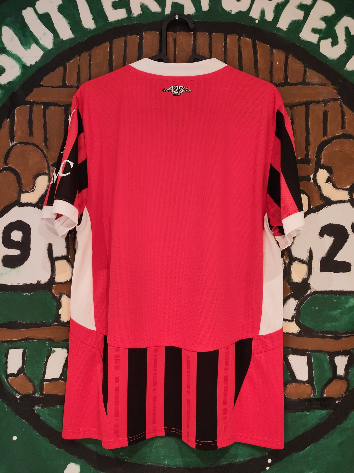 AC Milan drakt 2024-25 hjemme (BNWT)
