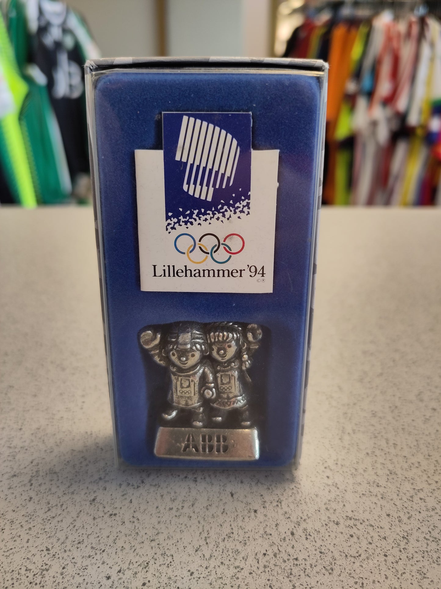 OL 1994 Lillehammer figurer Kristin og Håkon tinn liten ABB