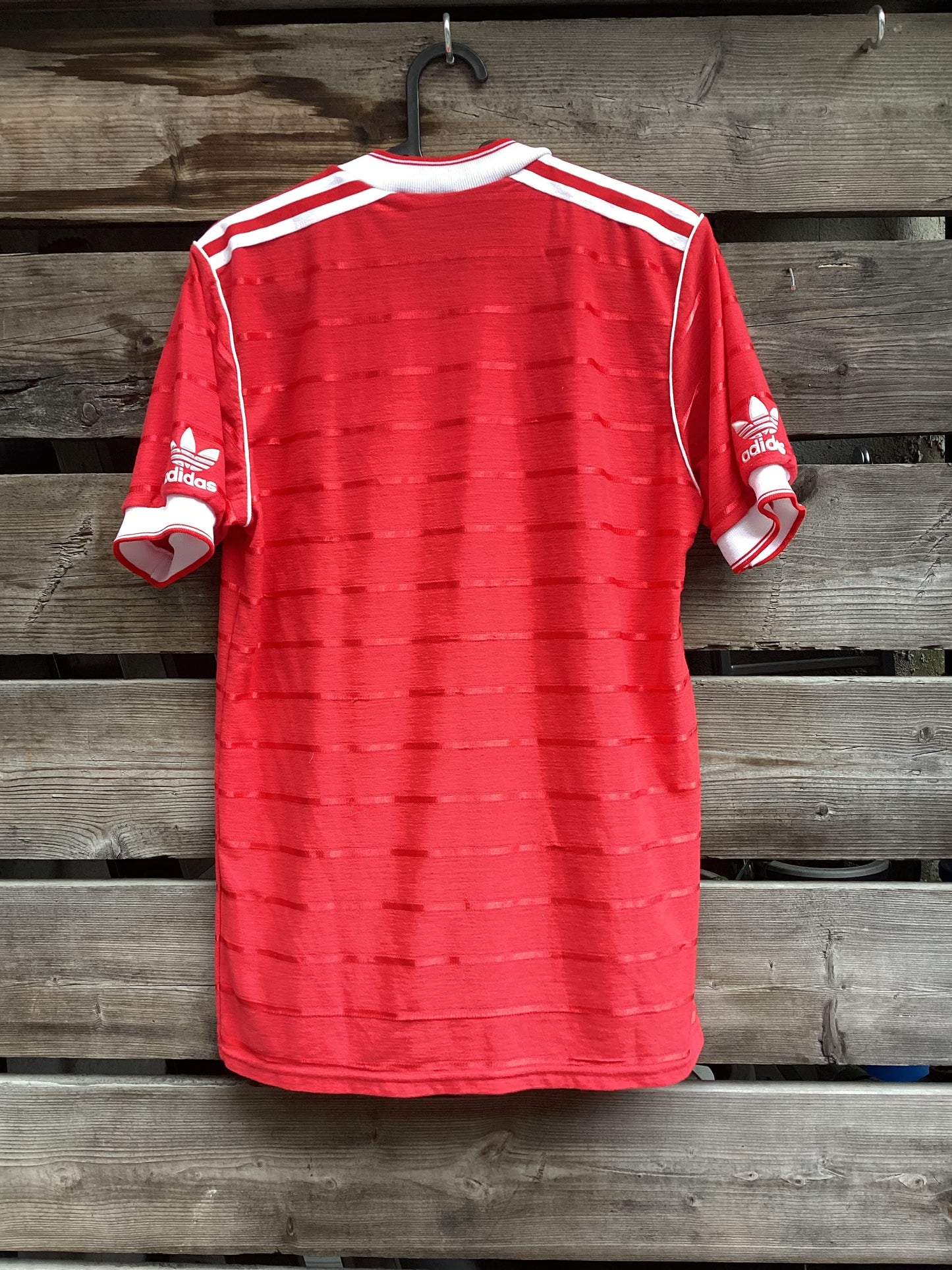 Nottingham Forest drakt 1984-86 hjemme