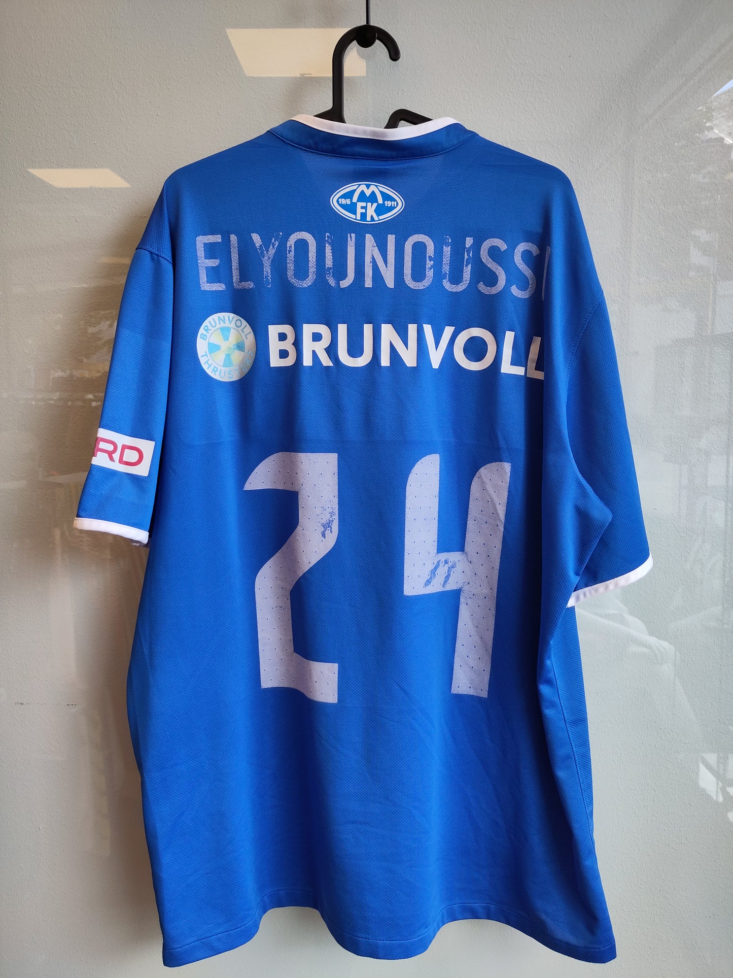 Molde drakt 2014 hjemme Elyounoussi