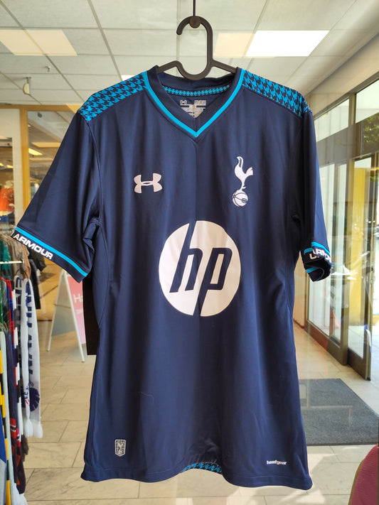 Tottenham drakt 2013-14 tredje