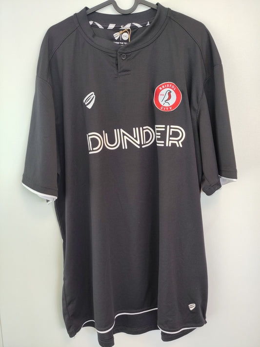 Bristol City away kit 2019-20