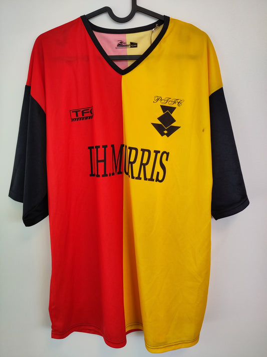 Partick Thistle home kit 2004-06
