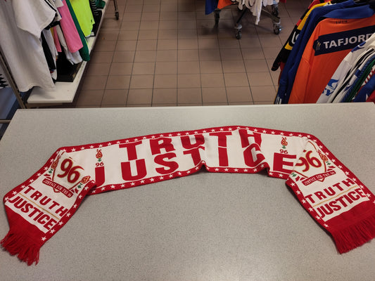 Liverpool scarf Truth Justice
