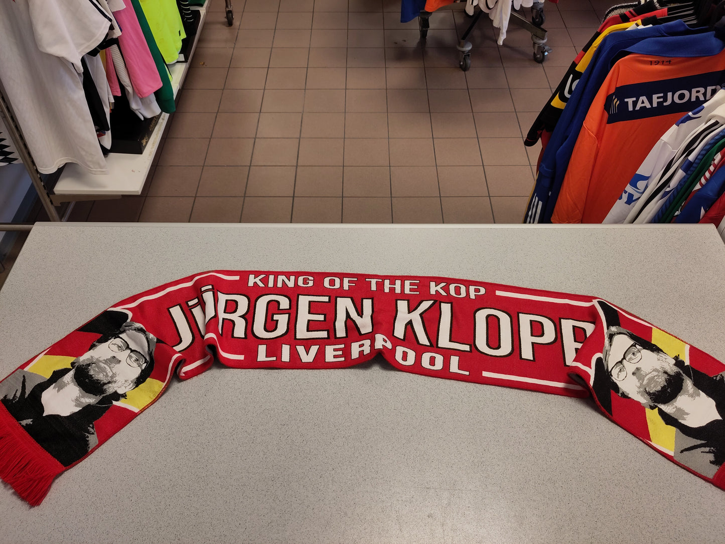 Liverpool skjerf Klopp