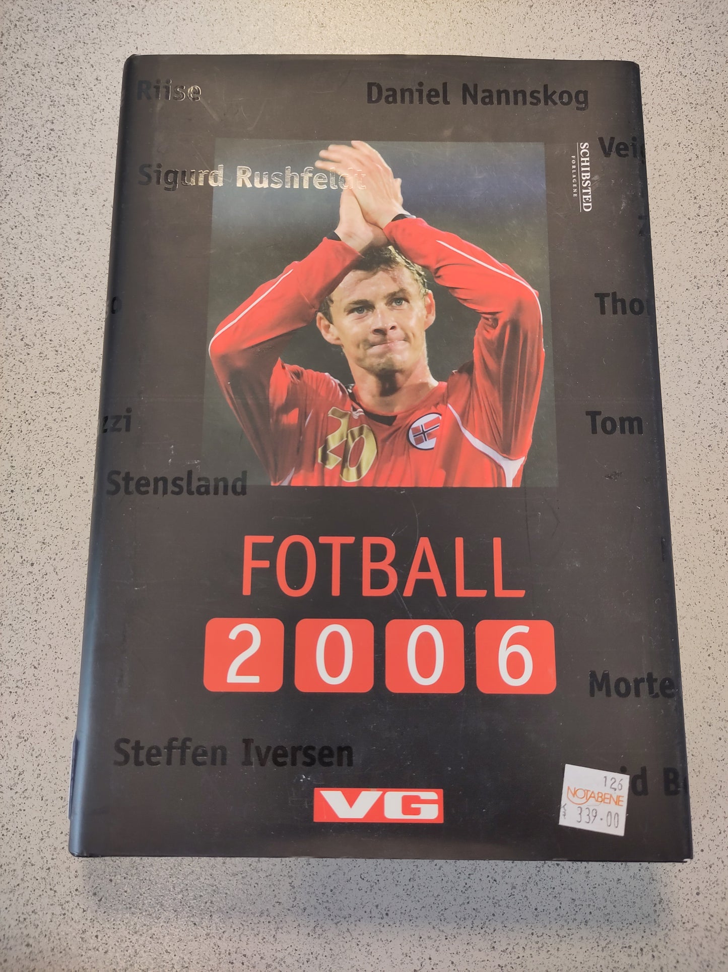 BOK: Fotball 2006 (VG)