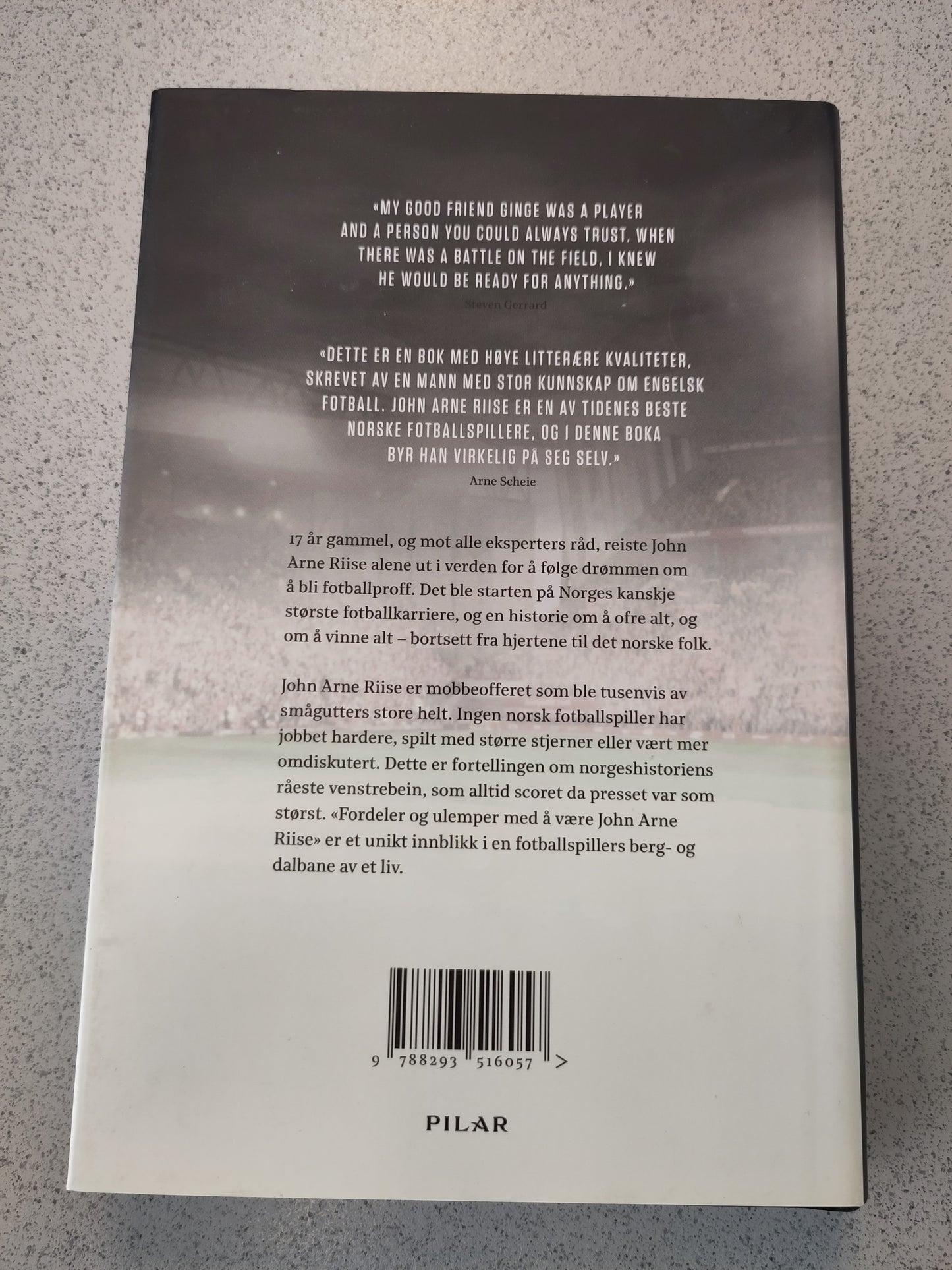 BOK: Fordeler og ulemper ved å være John Arne Riise (Riise/Johansson)