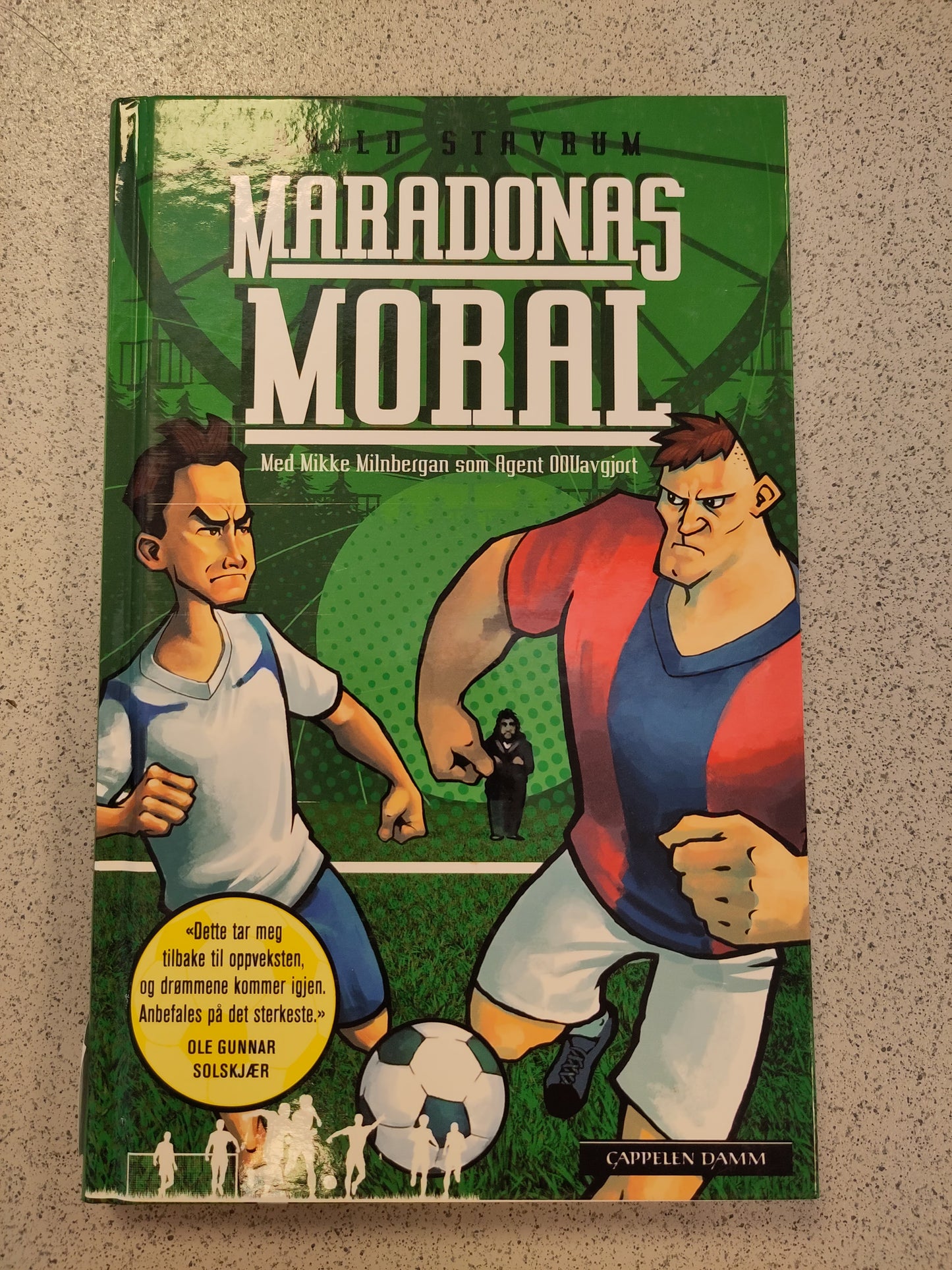 BOK: Maradonas moral (Arild Stavrum)