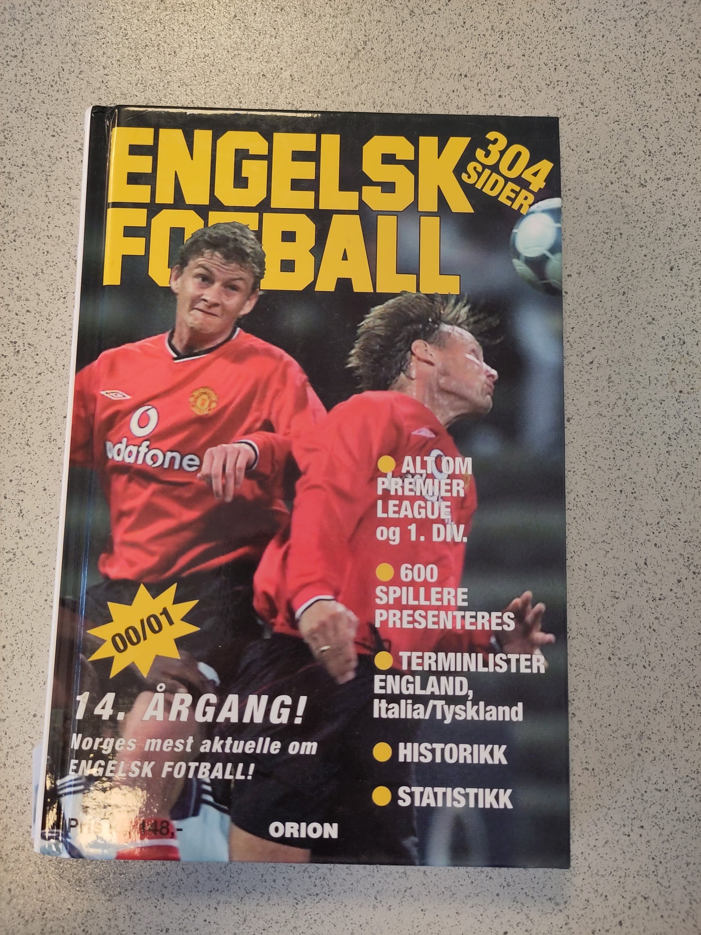 BOK: Engelsk Fotball 2000-01