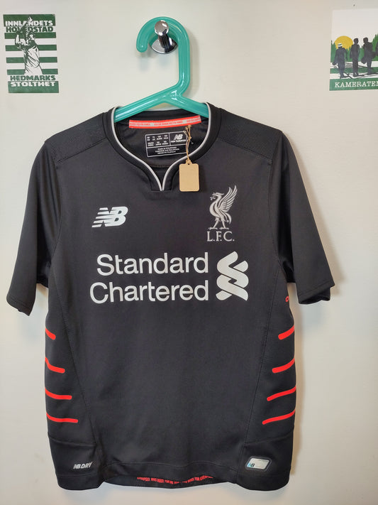 Liverpool shirt 2016-17 away Coutinho kids