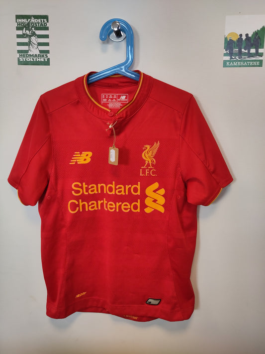 Liverpool shirt 2016-17 home kids