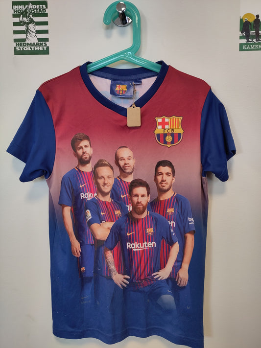 Barcelona t-skjorte Messi/Iniesta/Suarez/Pique/Rakitic barn