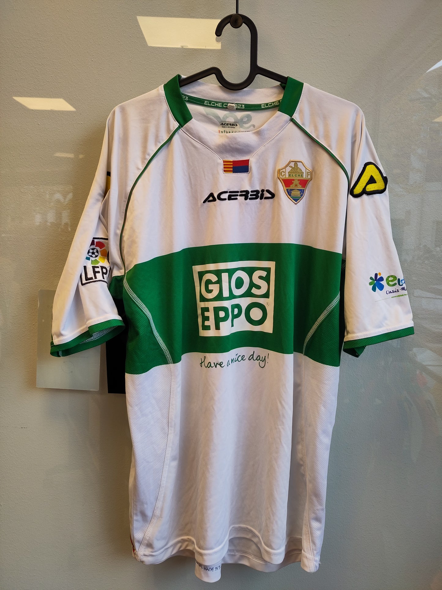 Elche drakt 2013-14 hjemme