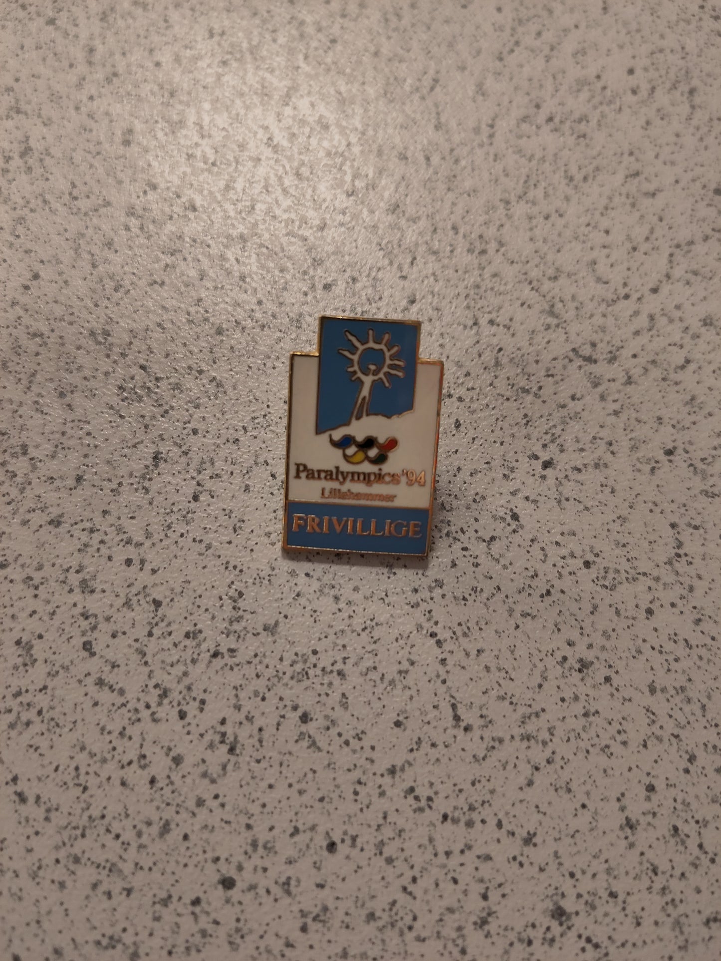 PINS: Paralympics 1994 Lillehammer frivillige