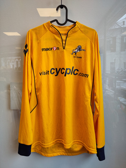 Millwall shirt 2010-11 away w/ shorts