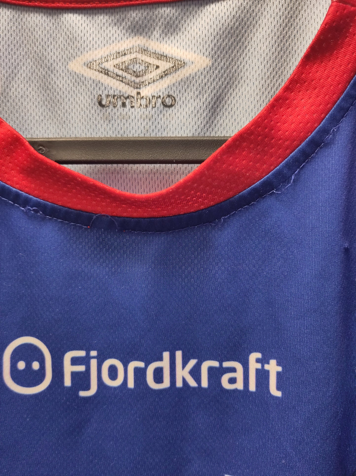 Vålerenga drakt 2019 hjemme