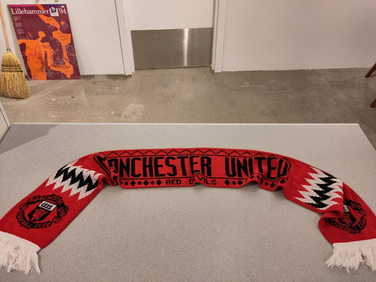 Manchester United scarf v9