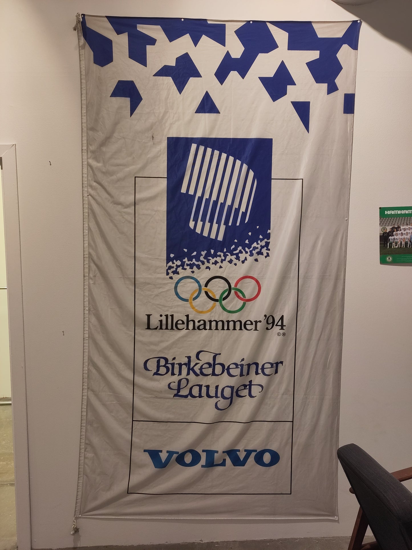 OL 1994 Lillehammer stort flagg Volvo/Birkebeinerlauget