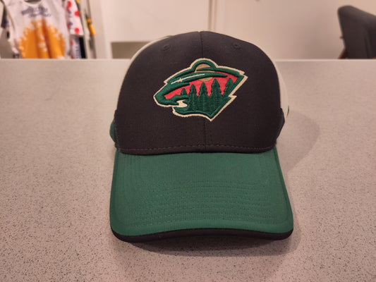 Minnesota Wild caps