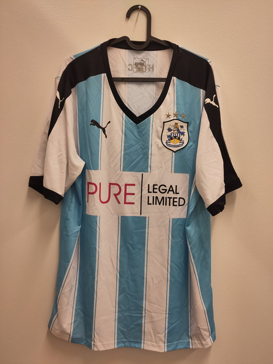Huddersfield home kit 2015-16
