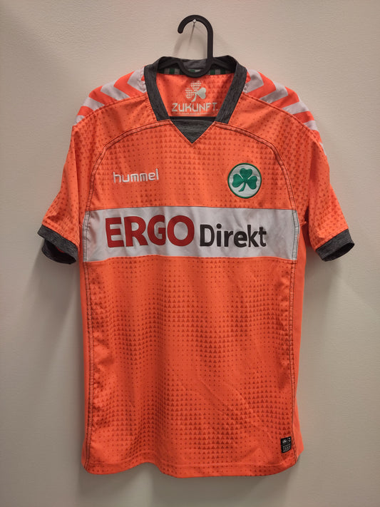 Greuther Fürth drakt 2013-15 tredje