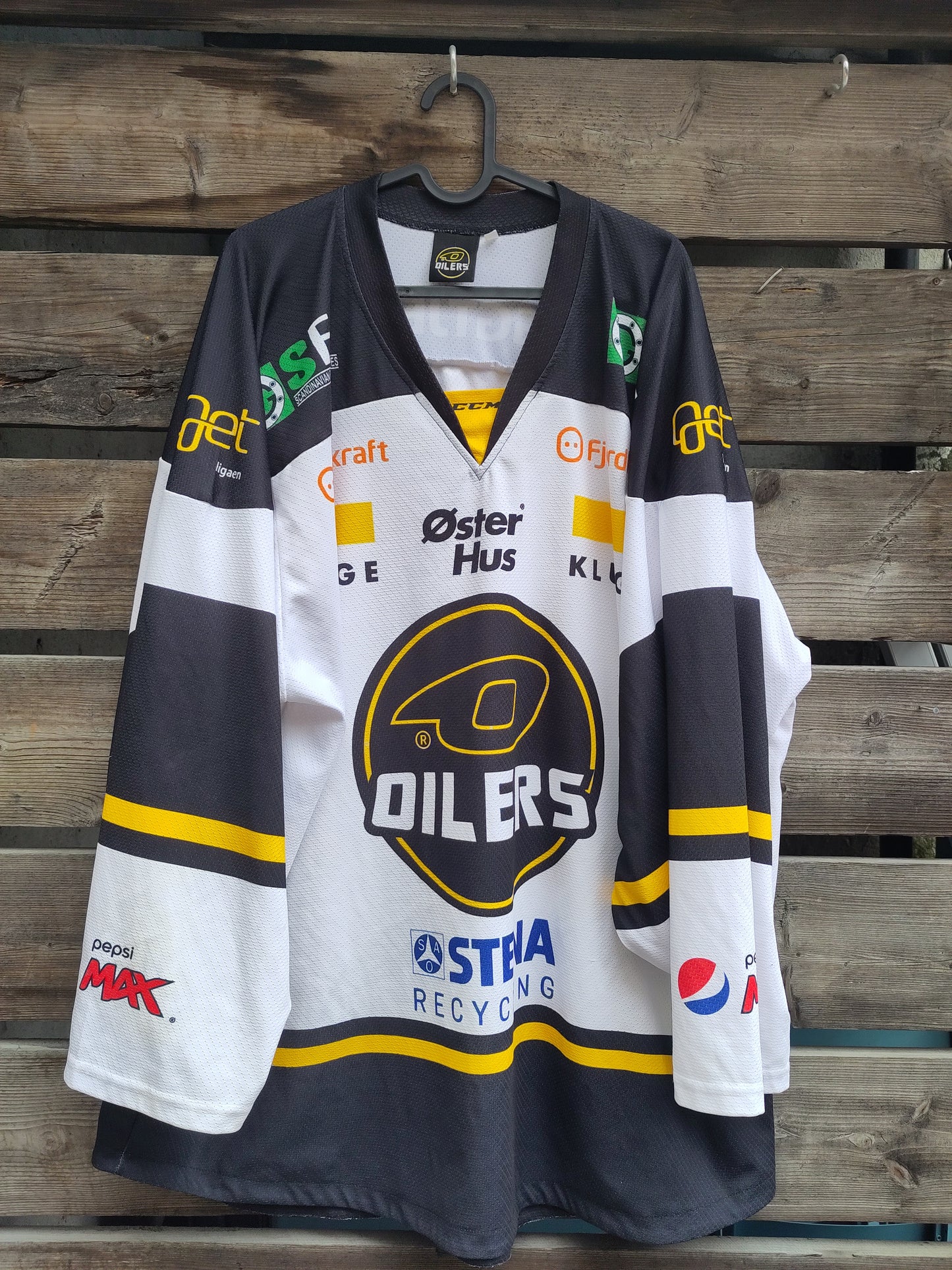 Stavanger Oilers drakt v2