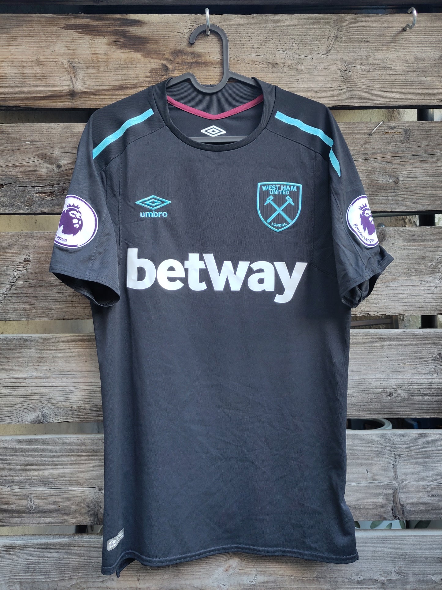 West Ham drakt 2017-18 borte Chicharito