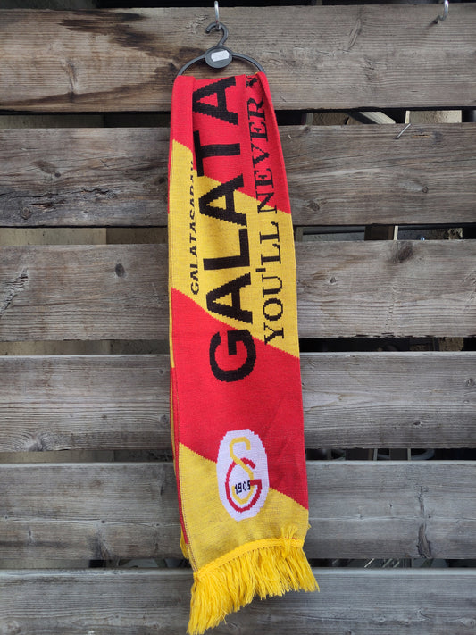 Galatasaray scarf v3