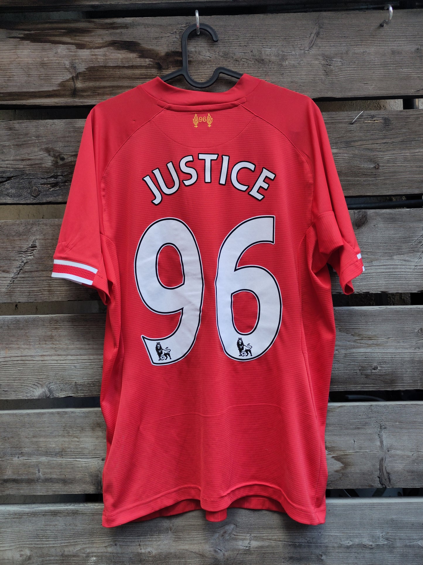 Liverpool drakt 2013-14 hjemme Justice 96/Hillsborough 25 years