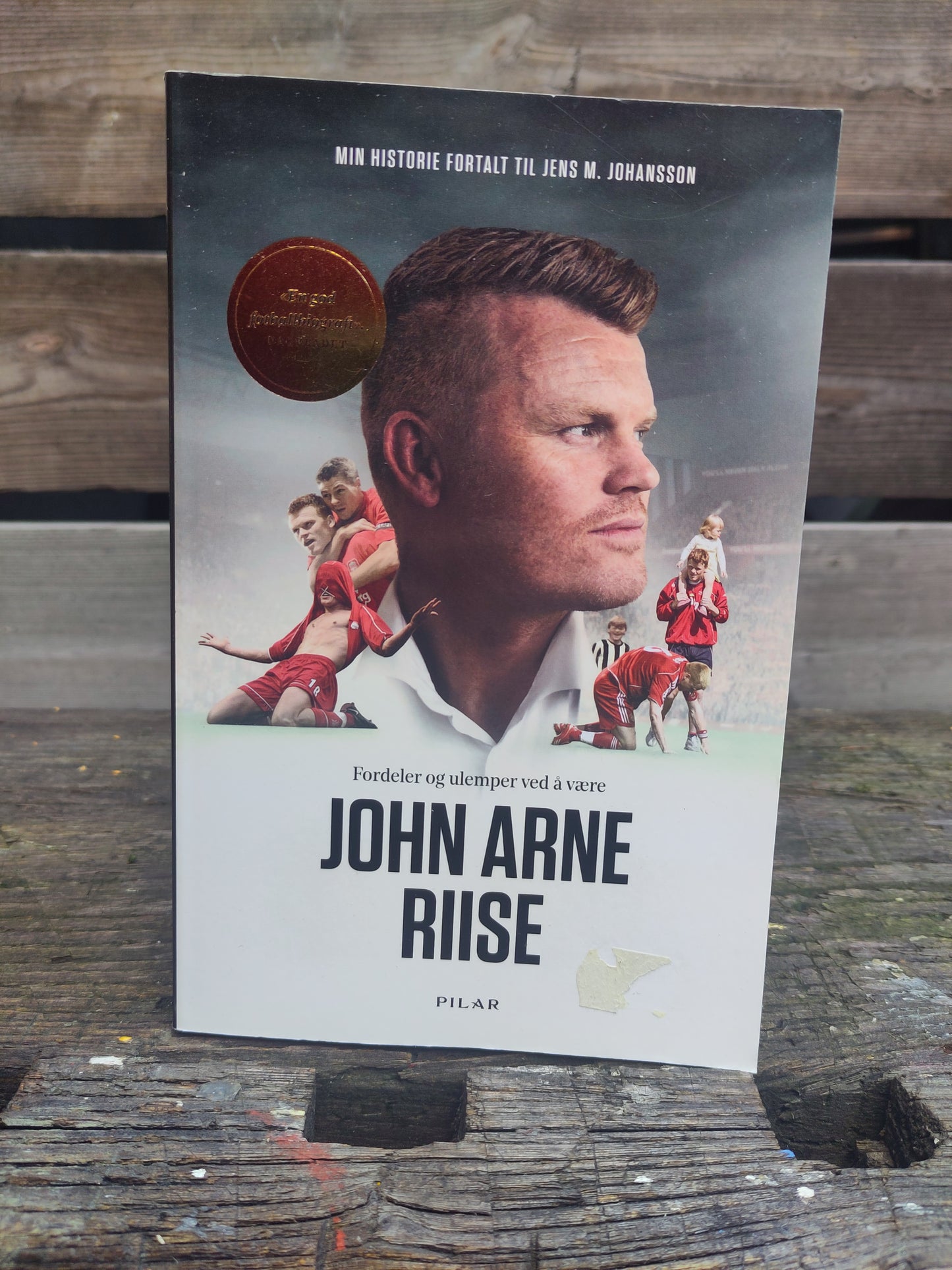 BOK: Fordeler og ulemper ved å være John Arne Riise (Riise/Johansson)