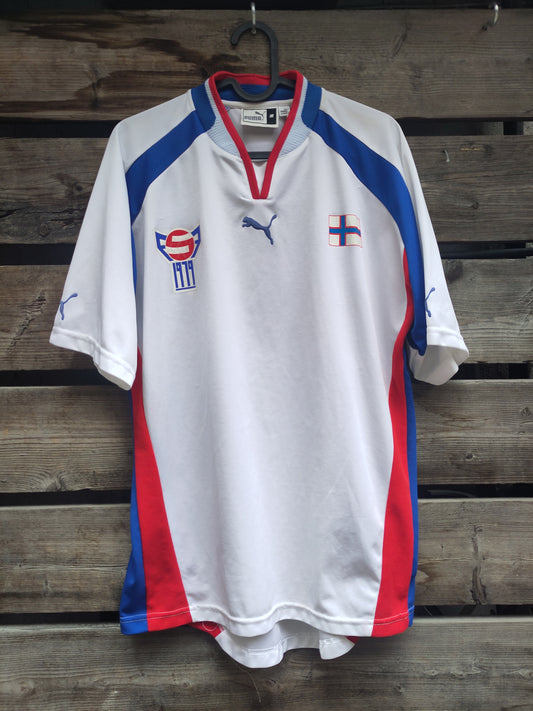 Faroe Islands home kit 2000